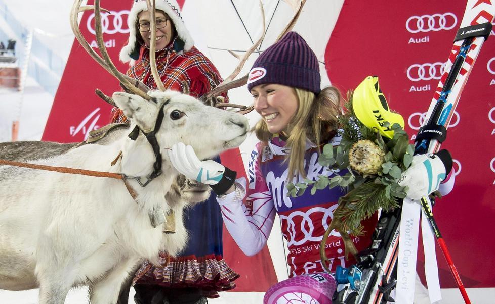 Sci donne, la Shiffrin domina lo slalom di Levi