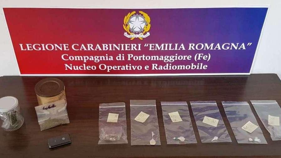 Stufa surriscaldata: fiamme in una casa dell’Ottocento