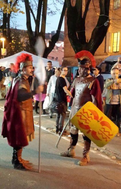 Corteo storico con 140 figuranti 