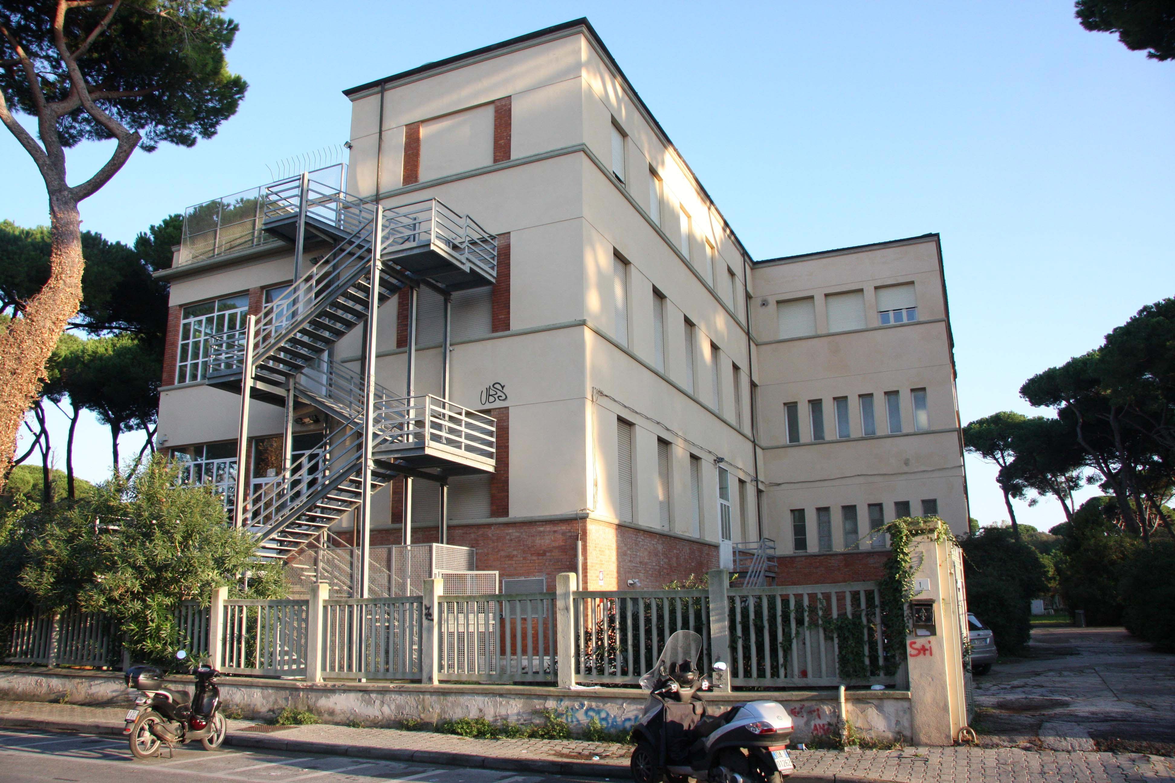 La sede dell'istituto alberghiero in Darsena