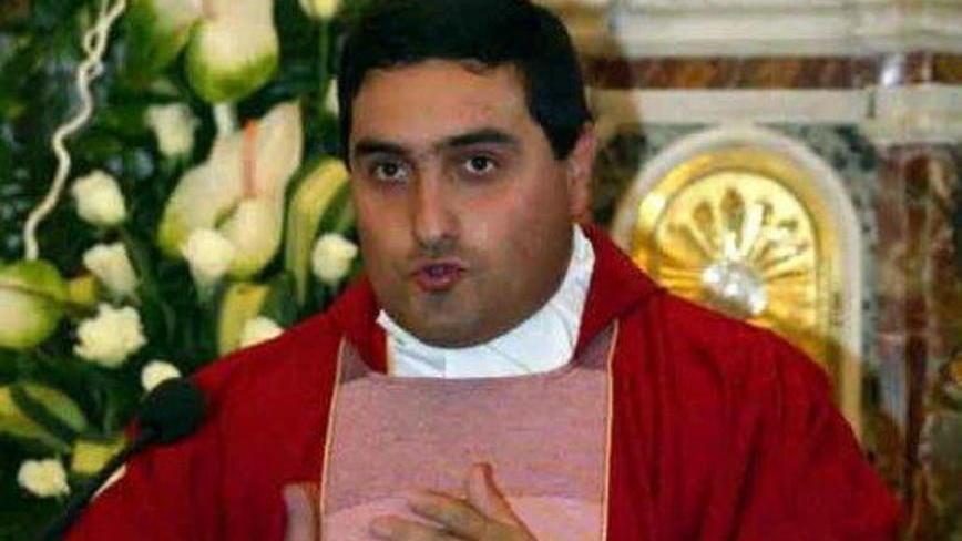 E in parrocchia ad Avenza si prega per la giovane donna
