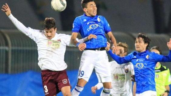 Pontedera fa festa L’ex Santini colpisce e affonda il Prato