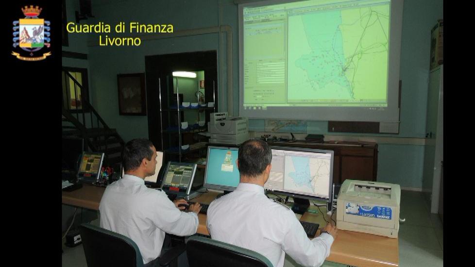 Cittadini fanno scoprire 40 negozi evasori