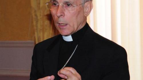 Monsignor Sanna apre le porte ai laici 