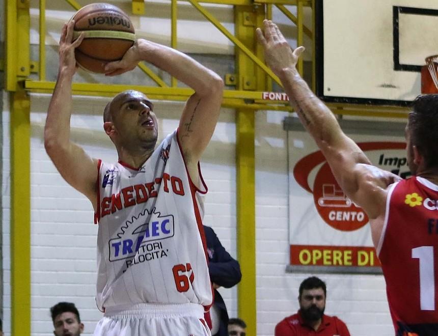 serie b - lo scontro al vertice