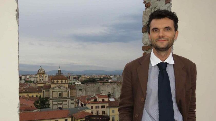 Il sindaco Matteo Biffoni: "Tuteleremo i negozi di vicinato"