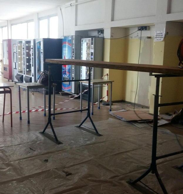Si rompe un tubo e cento studenti saltano le lezioni 