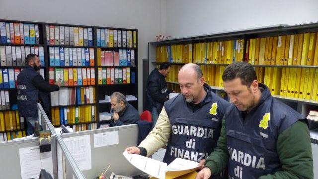 I controlli della Guardia di Finanza in uno studio professionale