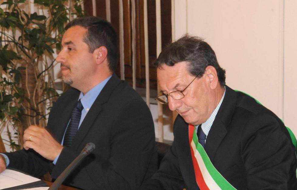 «Chiudere gli accessi all’ex albergo» 