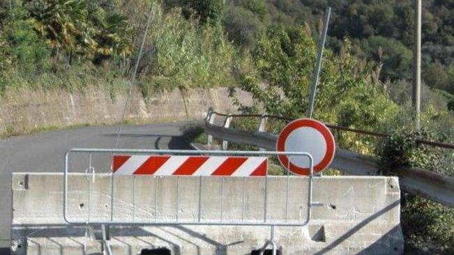 Camion vietati sulla strada di Pian di Molino