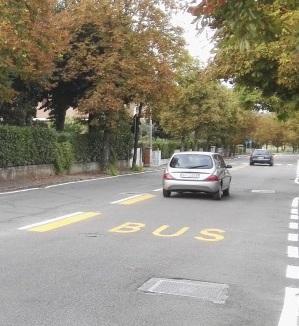 I negozianti sulle barricate per la chiusura di via Legnago