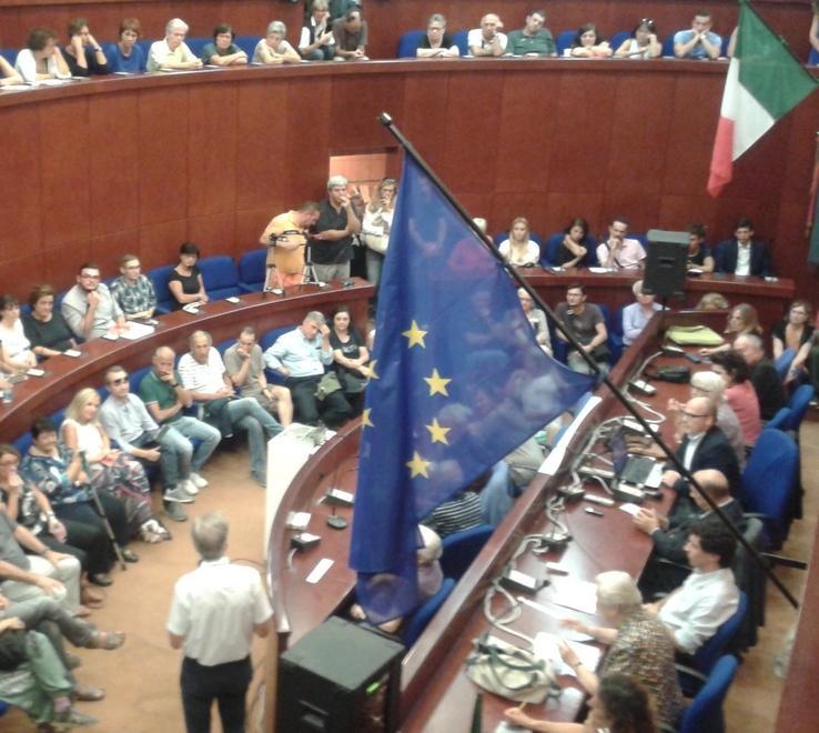 Comune ormai alle corde Pochi soldi e neo-assunti 