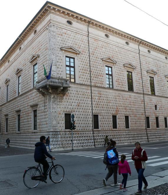 Alla scoperta di un artista dai mille volti 