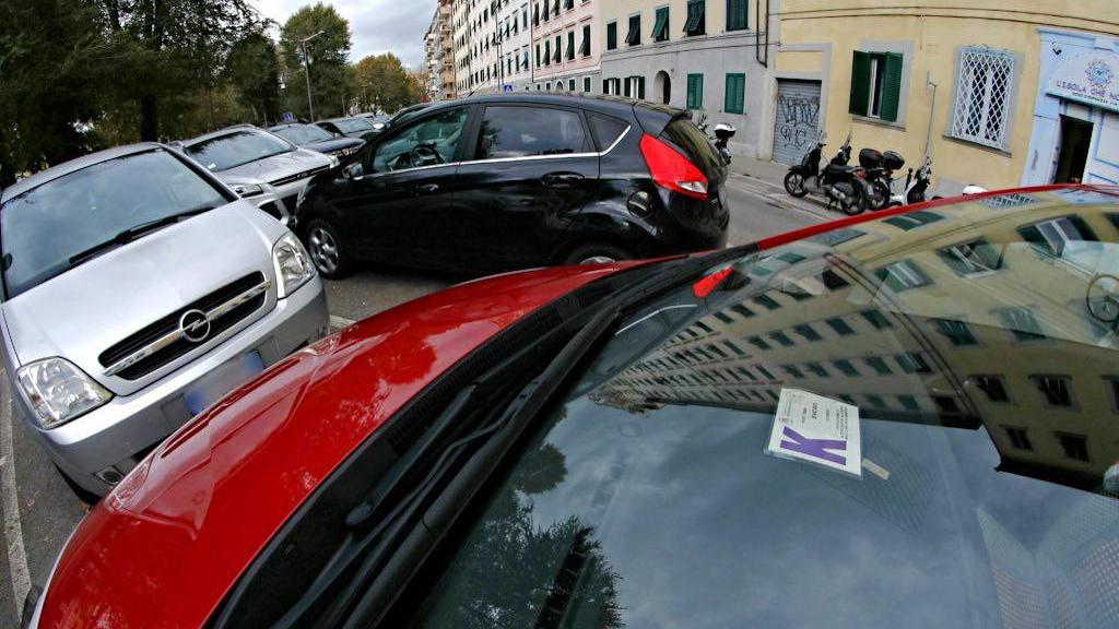 Sono più cari, crollano i pass auto per Ztl e Zcs