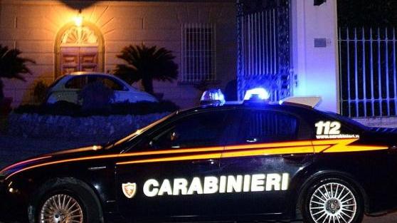 Arrestato dopo aver forzato l'ingresso di un autolavaggio