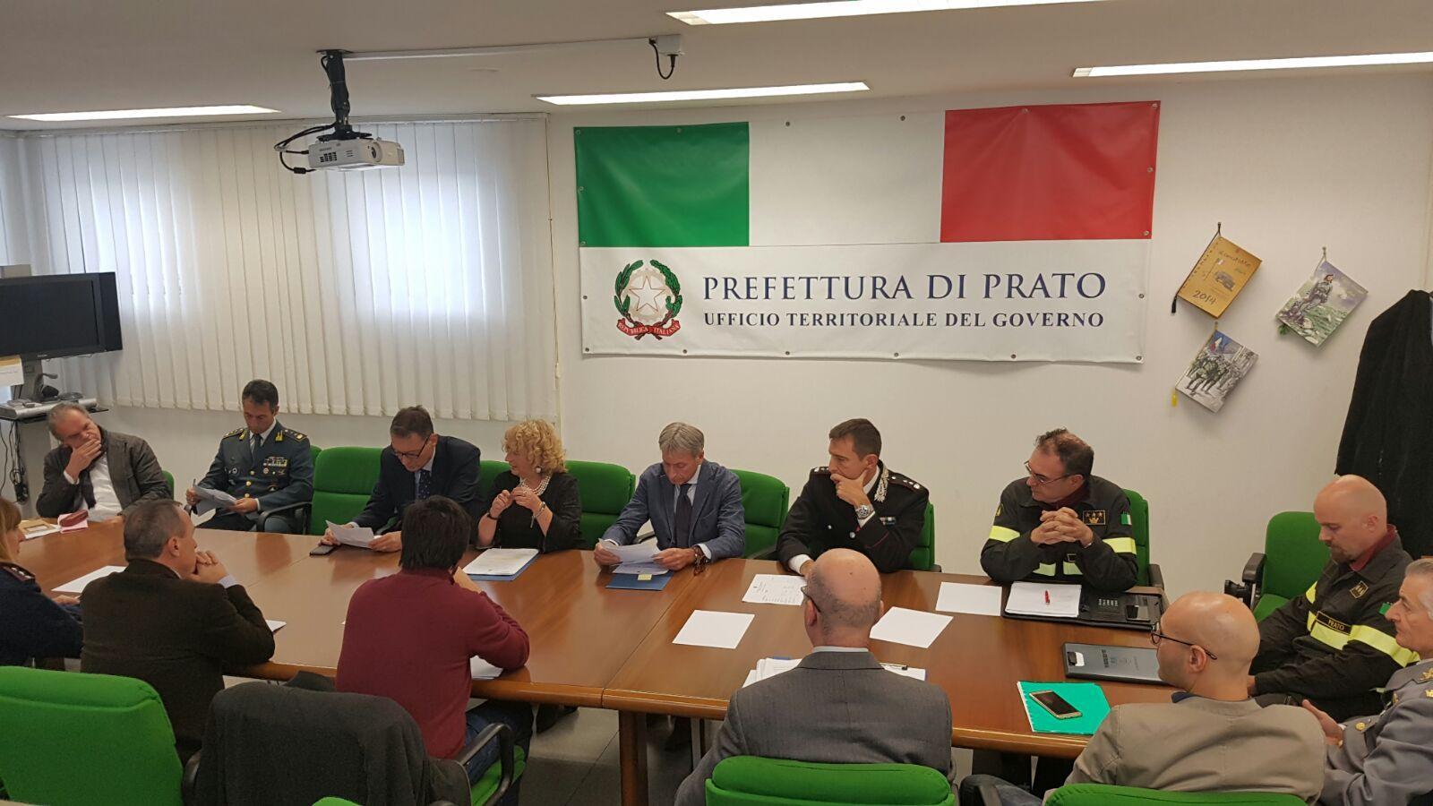 La riunione in Prefettura