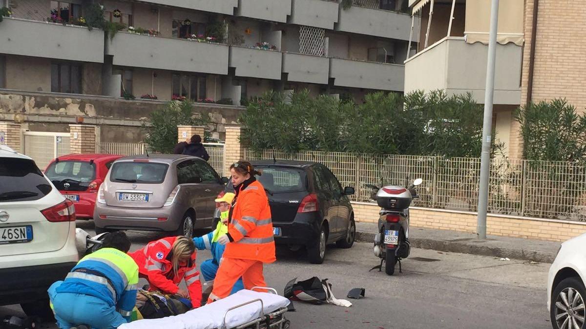 Il soccorso in via Oberdan Chiesa