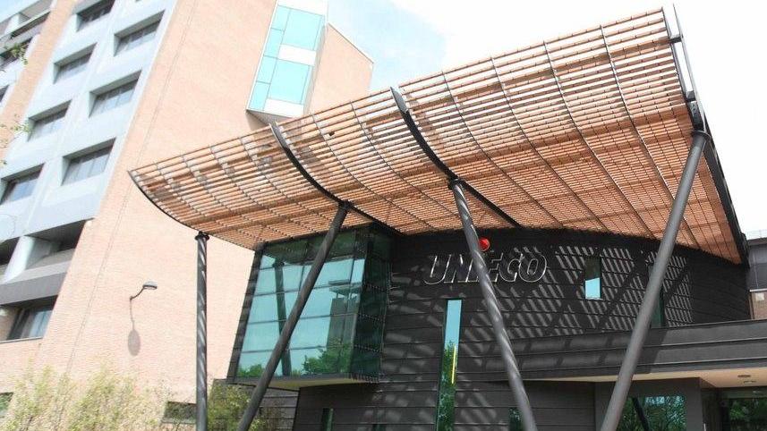 Unieco e fatture false, 44 indagati