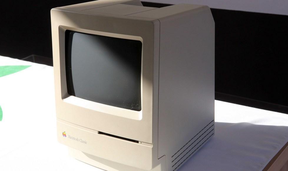 In mostra la storia digitale di Reggio 