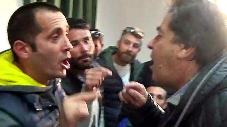 Alta tensione durante l'incontro