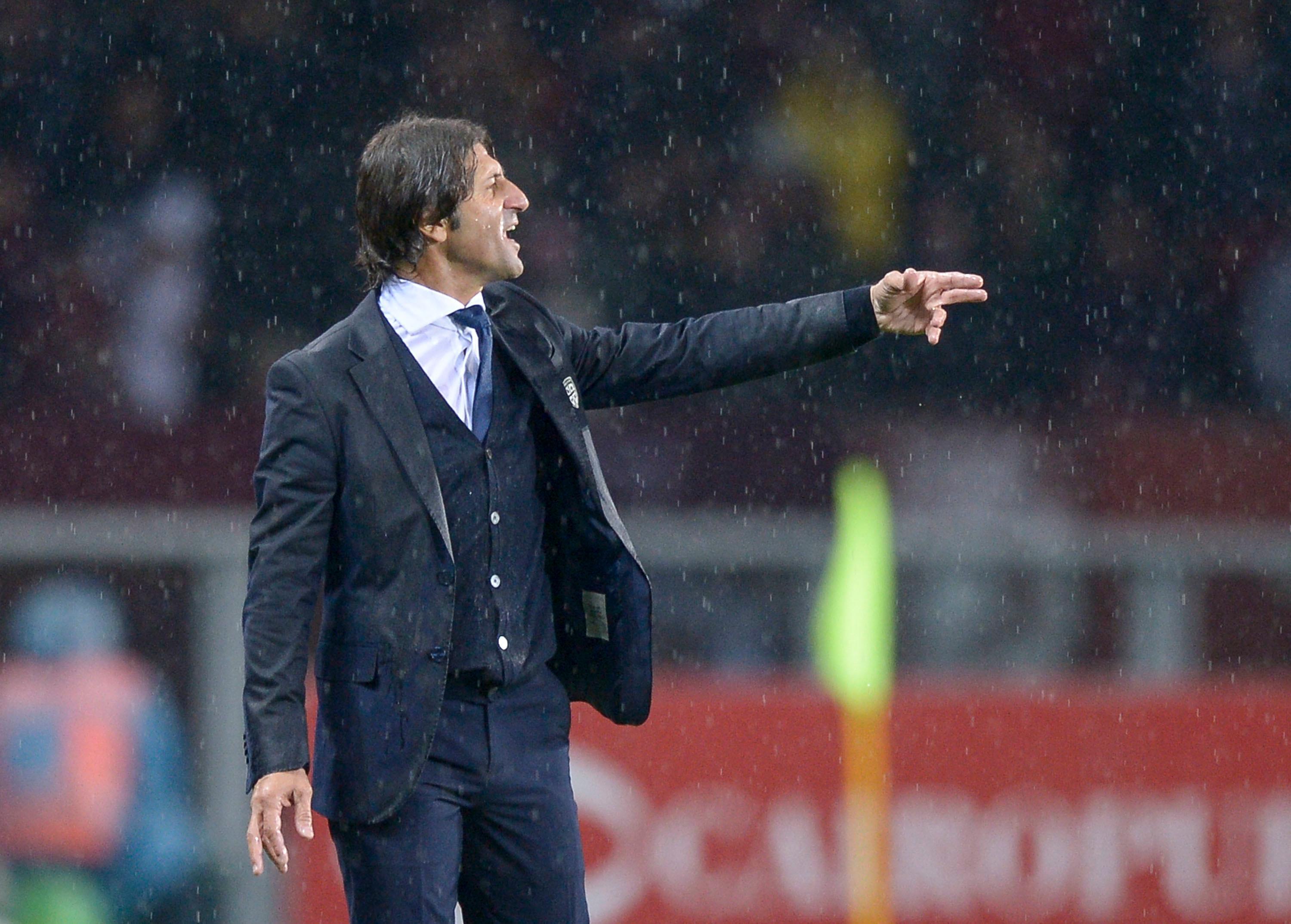 L'allenatore del Cagliari Massimo Rastelli