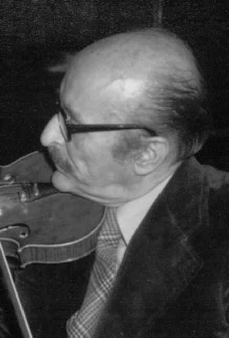 Musicista, pittore e scultore di qualità