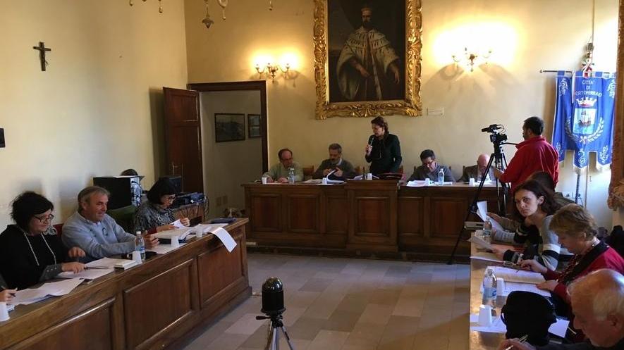 Commissioni non convocate l’opposizione all’attacco