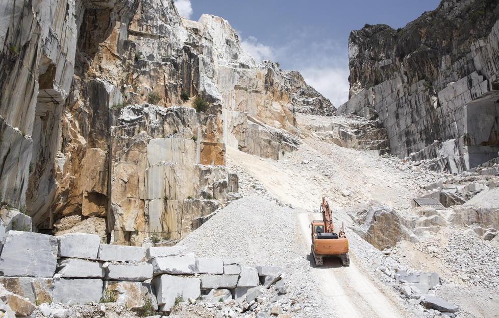 In cava rilevate irregolarità sugli orari 