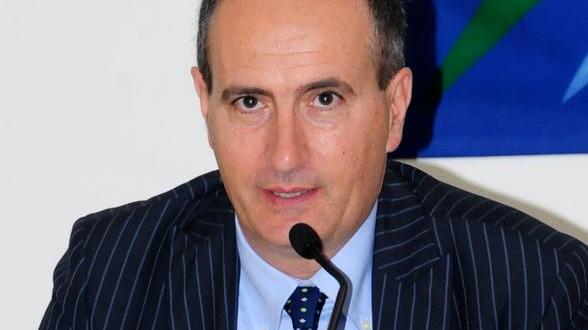 Si defila anche Minunzio: il mio lavoro è terminato