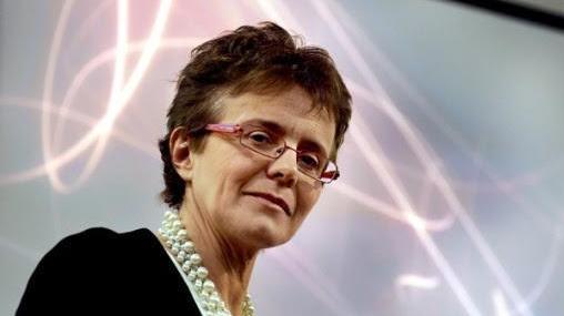 Elena Cattaneo parla di scienza e politica