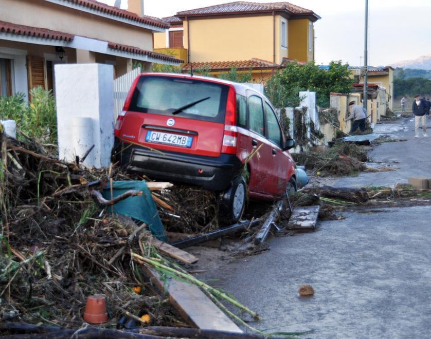 I cantieri quasi immobili un’inutile attesa lunga tre anni 