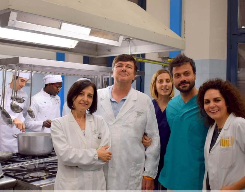 Tre chef cucinano al Vergani per la ricerca di Zamboni