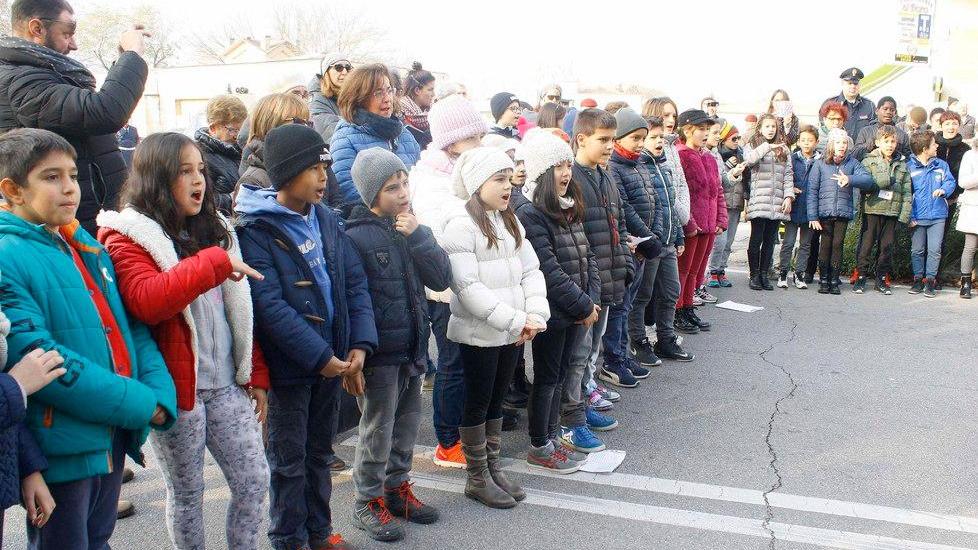 Eccidi, la voce dei bimbi