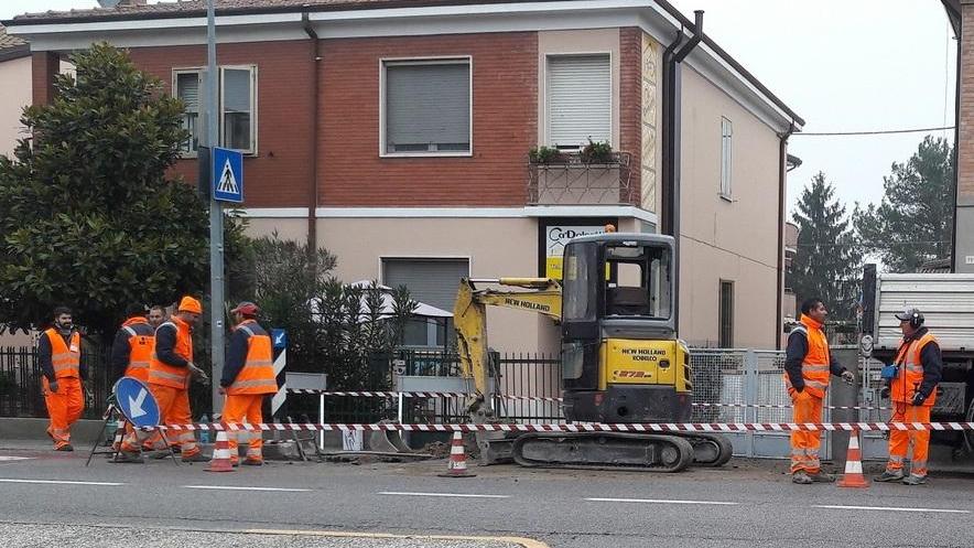 «Erano sei le squadre al lavoro in via Modena»