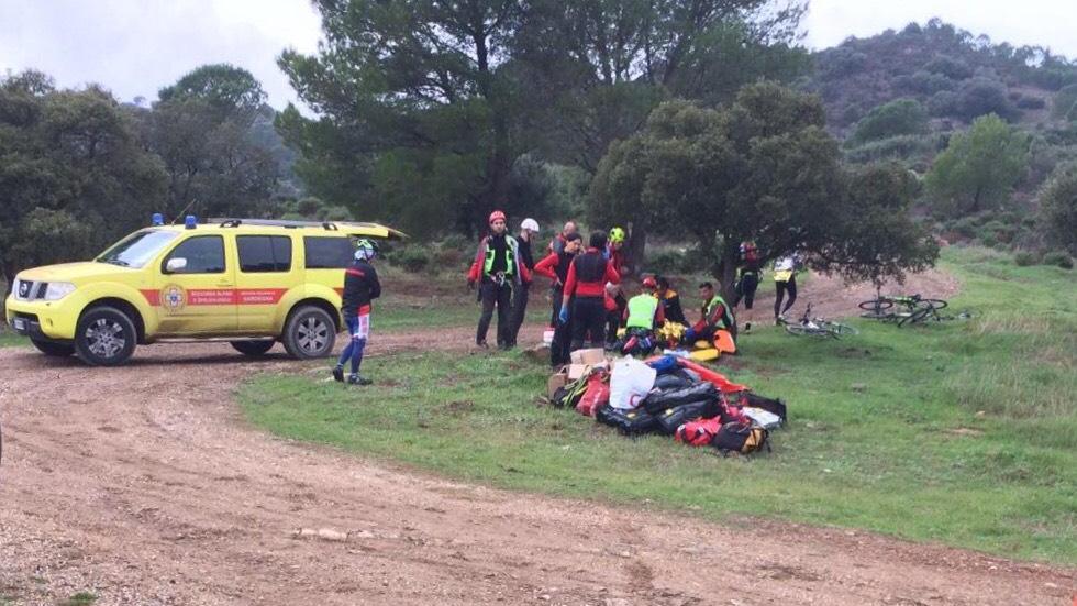 Villacidro, escursionista cade dalla bicicletta e si ferisce gravemente al volto