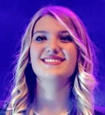 Via al FestivalMare un weekend di sorrisi e canzoni 