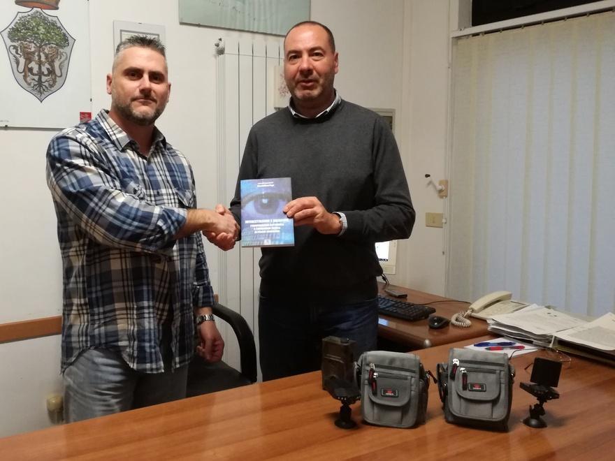 Occhiali da spia per la municipale 