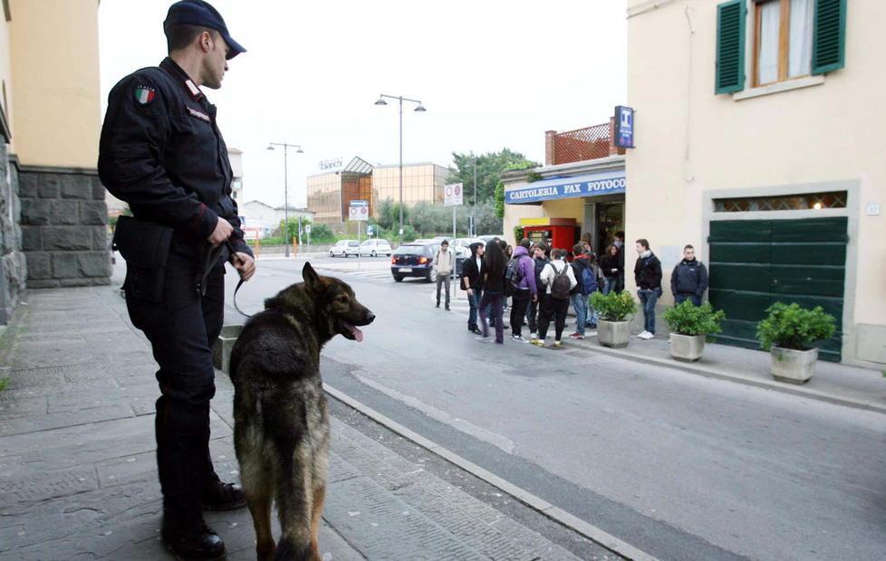 Spaccio di droga, tre arresti dei carabinieri 