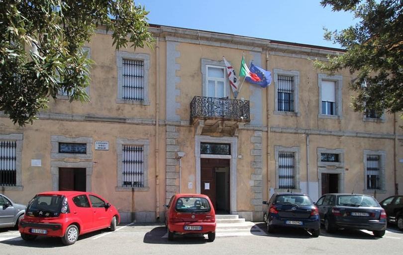 Orune cambia look in vista delle cortes 