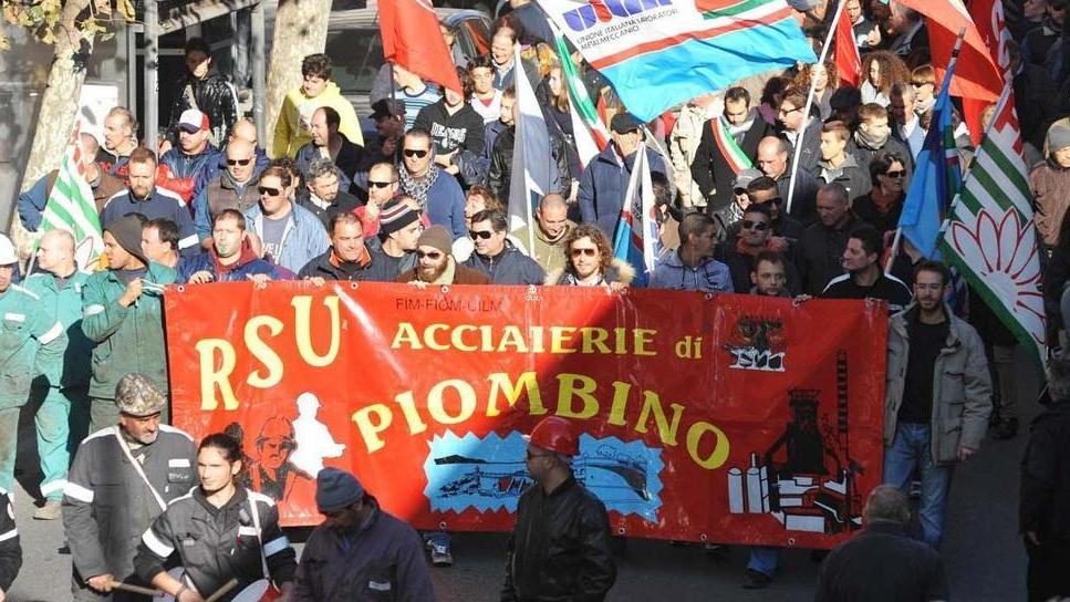 Ok all’integrazione dei contratti di solidarietà
