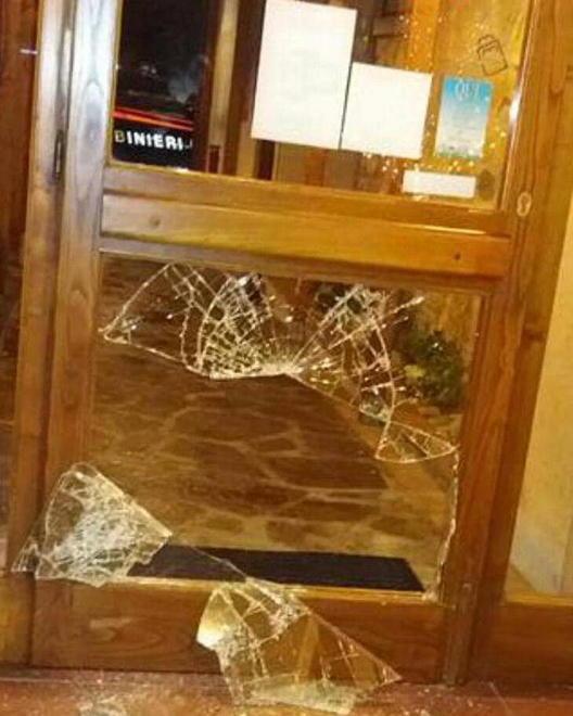 Ladri in azione al ristorante L’Alpino 