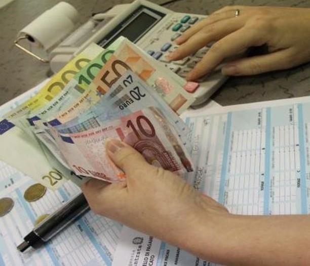 Tributi, rischio caos per la vertenza in I Care 