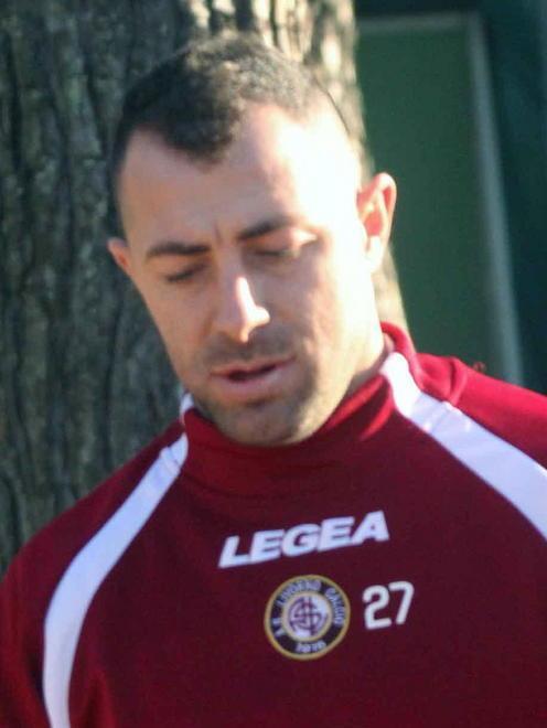 Toro seduto: soffre, urla, esulta 