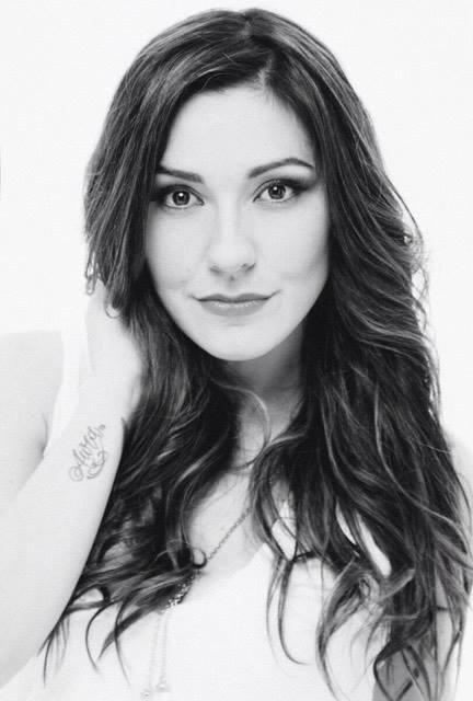 La cantante sassarese Simonetta Spiri conquista il Disco d’oro 