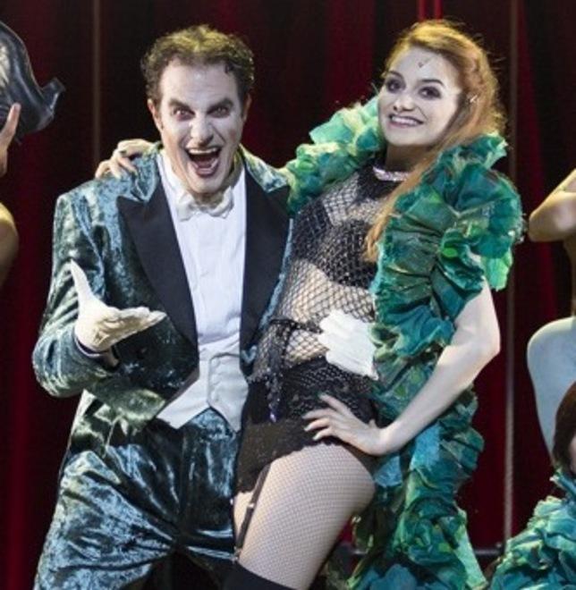 Apericena e teatro da stasera