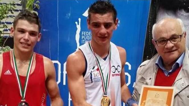 Guantoni in alto ai campionati italiani Fight Gym conquista l’argento con Cimmino