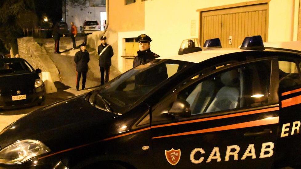 Si parla di truffe con i carabinieri