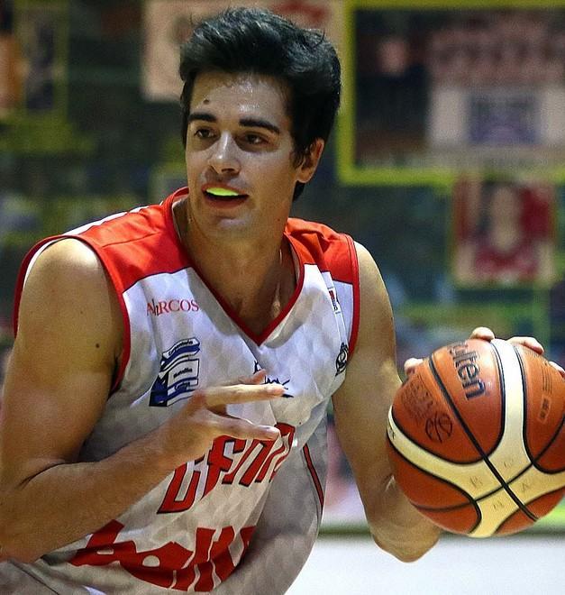 Moreno va al rallenty «Bondi, passi indietro» 