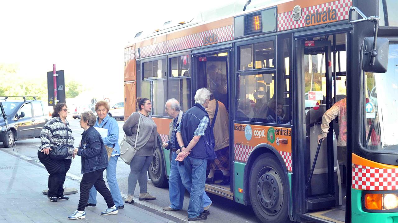 Un autobus del Copit (foto Gori)