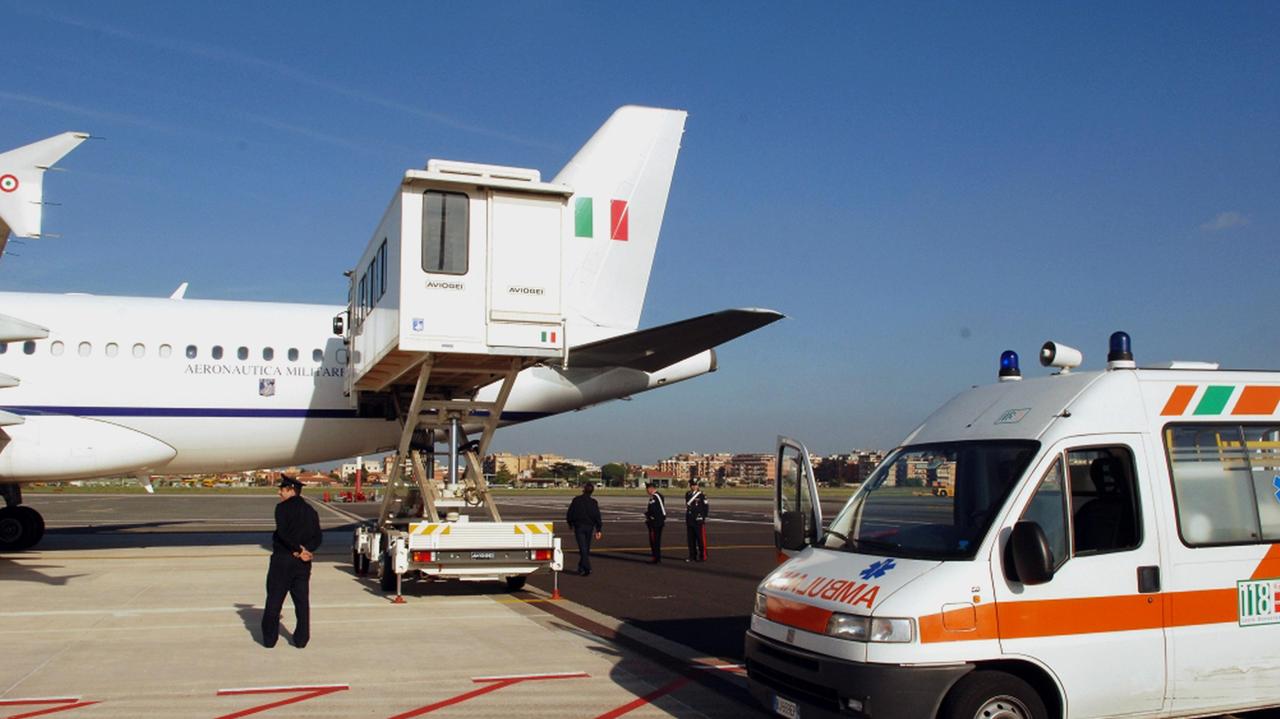 Da Cagliari a Genova: volo militare per bimba di 26 giorni in pericolo di vita